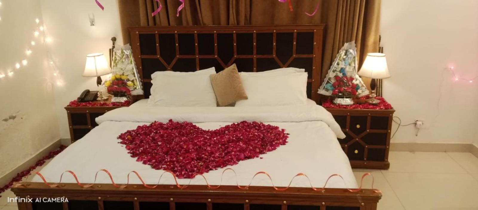 Canadian Inn Islamabad Buitenkant foto